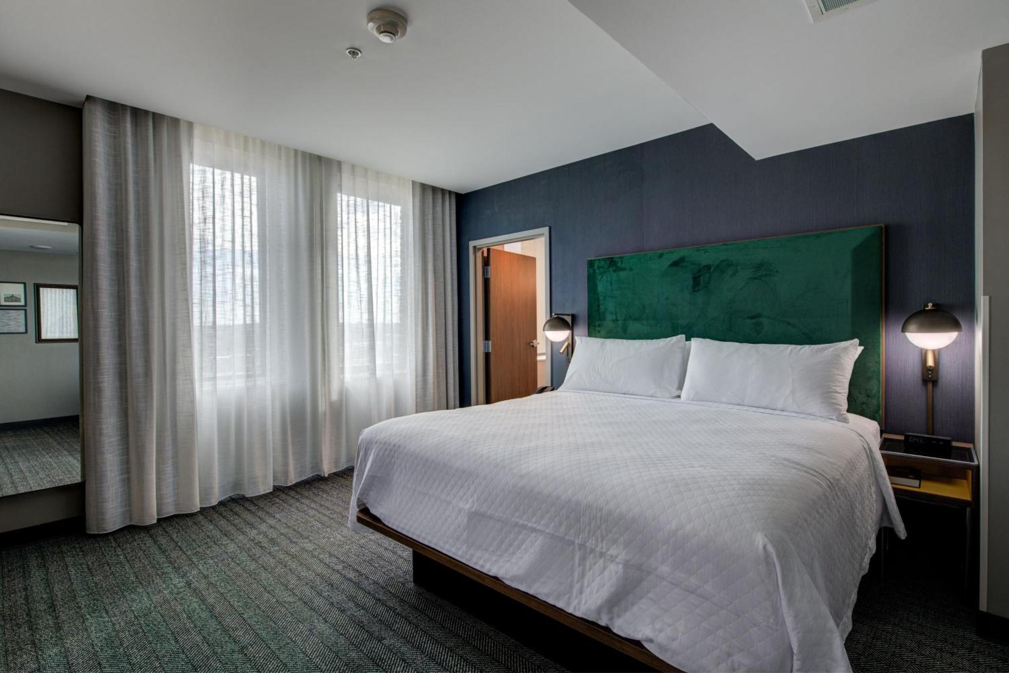 The Threefoot Hotel, Meridian, A Tribute Portfolio Hotel Екстериор снимка